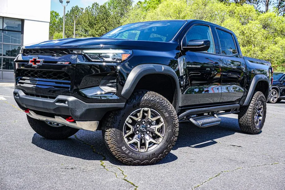 Black 2023 Chevrolet Colorado ZR2 for sale in Morrow, GA