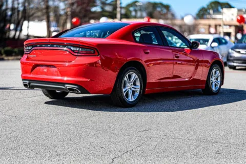 More photos of 2022 Dodge Charger SXT at ALM GMC South, GA