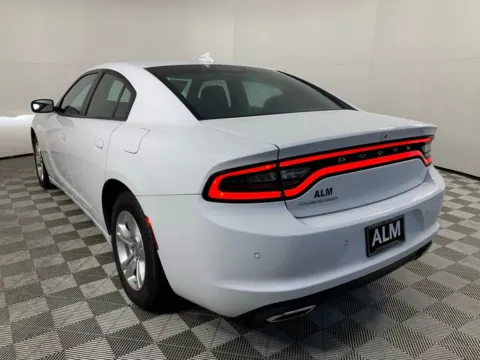More photos of 2023 Dodge Charger SXT at ALM GMC South, GA
