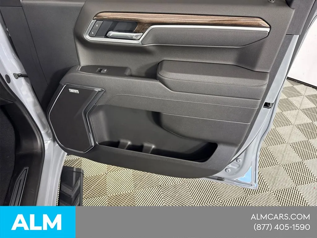 2025 Chevrolet Silverado 1500 RST - Photo 18