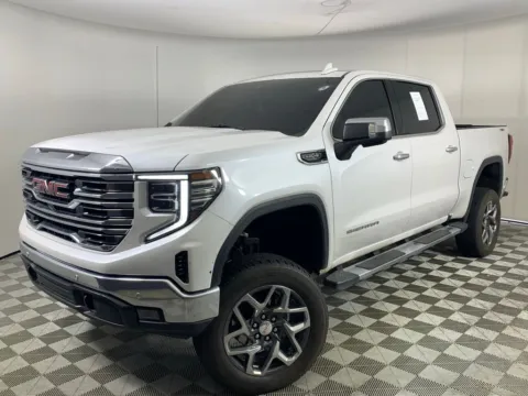 White 2024 GMC Sierra 1500 SLT for sale in Morrow, GA