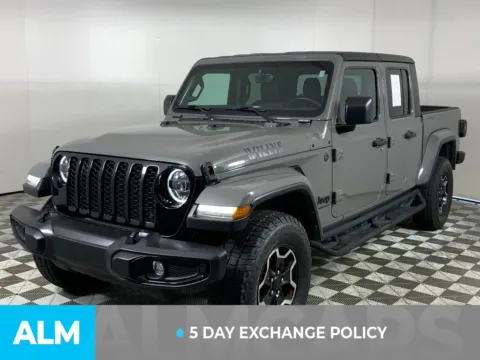 More photos of 2023 Jeep Gladiator Willys at ALM Mazda South, GA