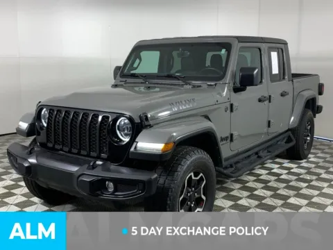More photos of 2023 Jeep Gladiator Willys at ALM Mazda South, GA