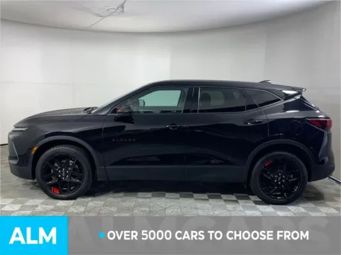More photos of 2023 Chevrolet Blazer LT at ALM Mazda South, GA
