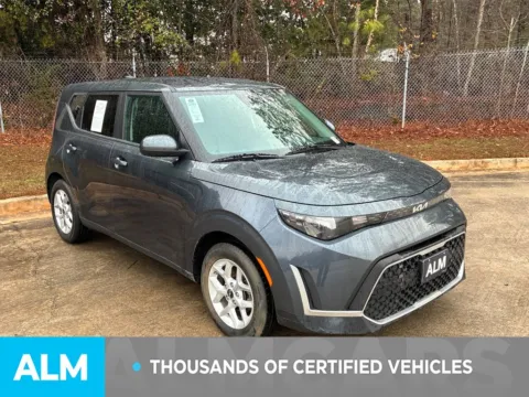 More photos of 2024 Kia Soul LX at ALM Mazda South, GA