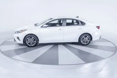 More photos of 2024 Kia Forte LXS at ALM Mazda South, GA