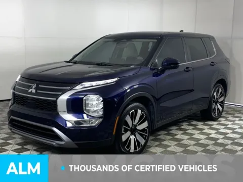 More photos of 2025 Mitsubishi Outlander SE at ALM Mazda South, GA