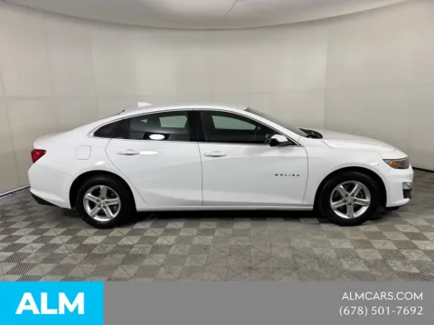 More photos of 2024 Chevrolet Malibu LT at ALM Mazda South, GA