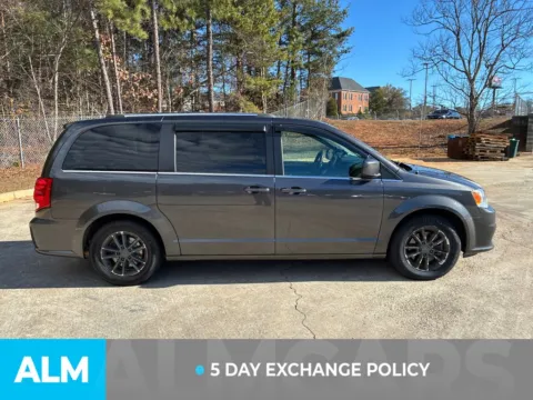 More photos of 2020 Dodge Grand Caravan SXT at ALM Mazda South, GA