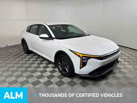 More photos of 2025 Kia K4 LXS at ALM Mazda South, GA
