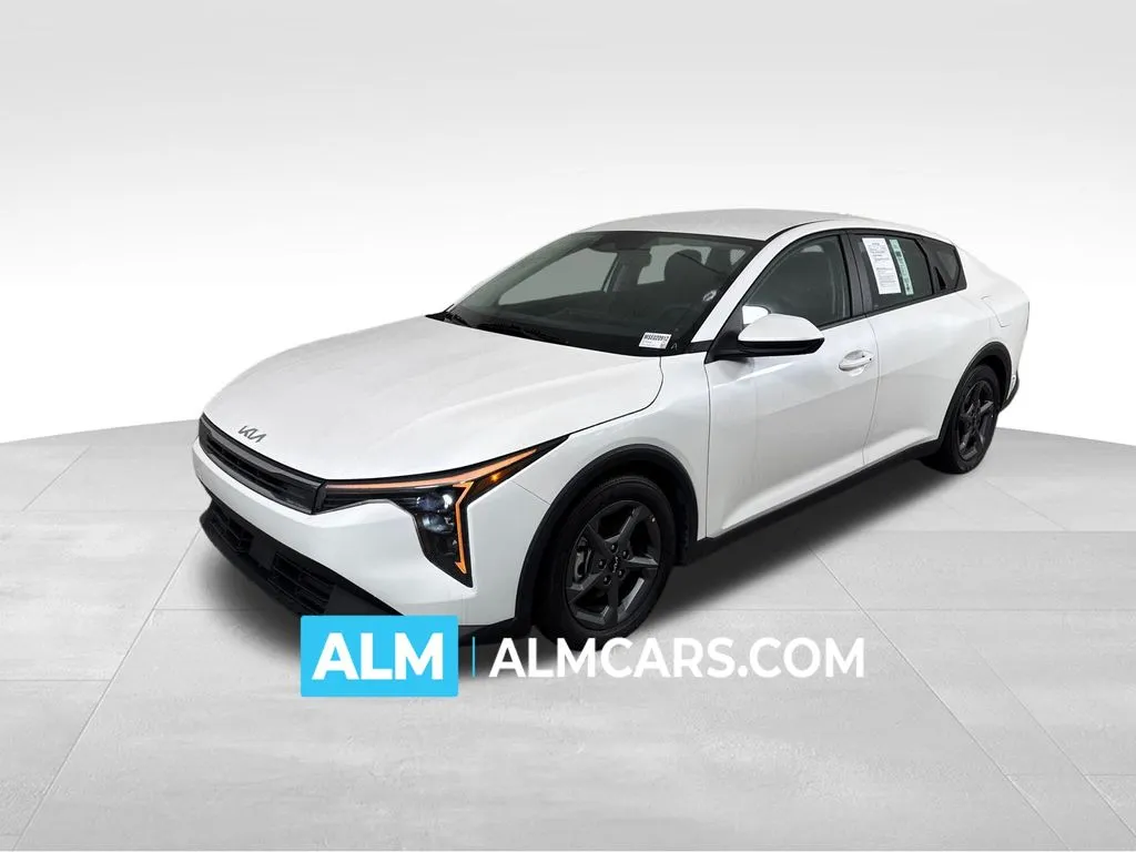 White 2025 Kia K4 LXS for sale in Morrow, GA