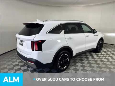 More photos of 2024 Kia Sorento S at ALM Mazda South, GA
