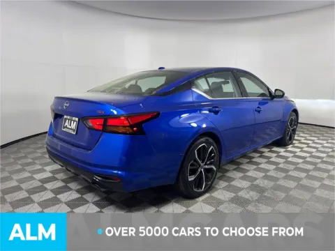More photos of 2025 Nissan Altima 2.5 SR at ALM Mazda South, GA