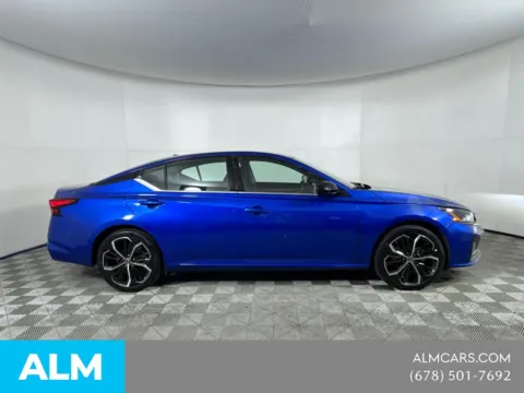 More photos of 2025 Nissan Altima 2.5 SR at ALM Mazda South, GA