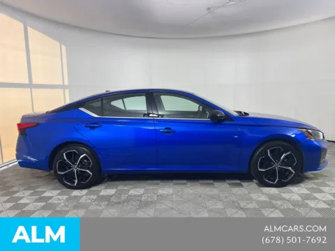 More photos of 2025 Nissan Altima 2.5 SR at ALM Mazda South, GA