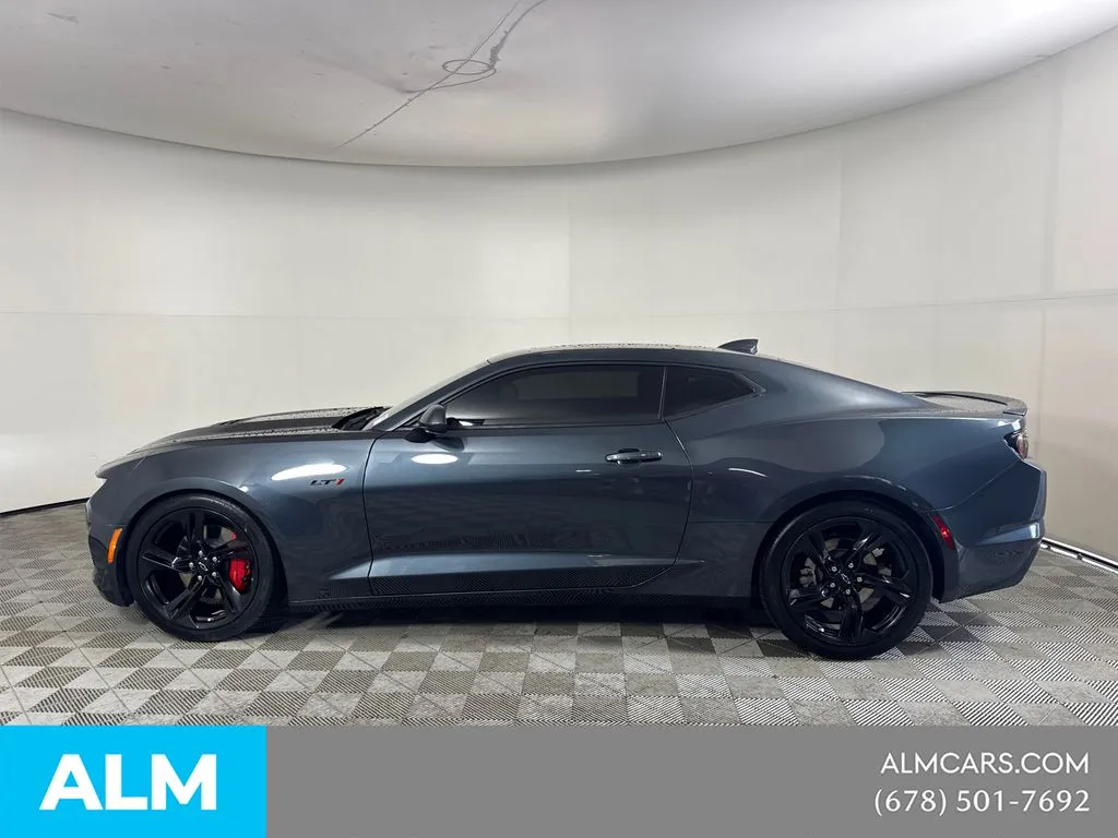 2022 Chevrolet Camaro LT1 - Photo 11