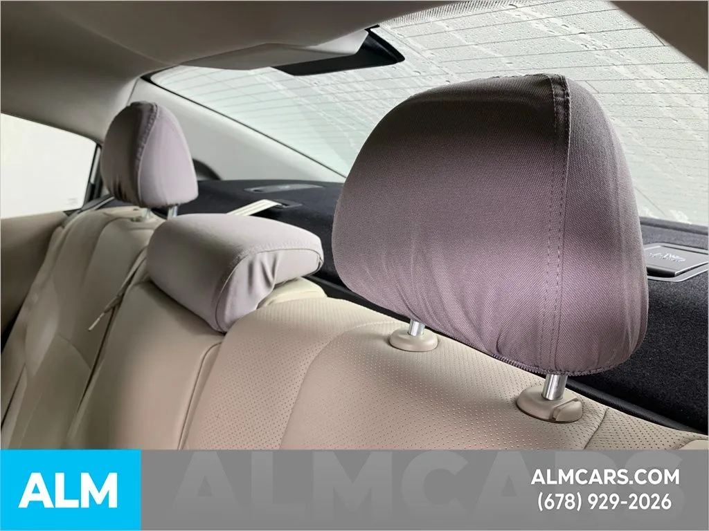 2022 Subaru Legacy Limited - Photo 32