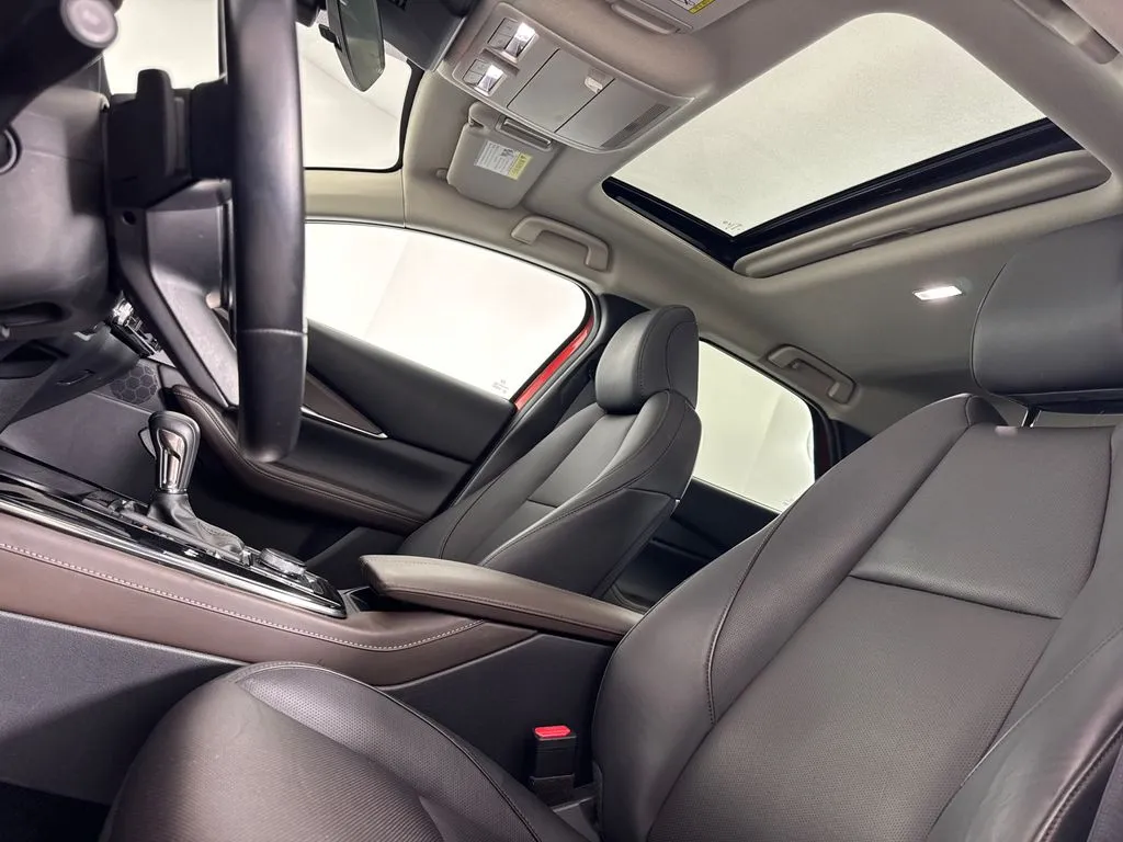 2023 Mazda CX-30 Premium - Photo 32