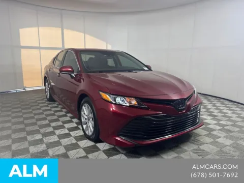 More photos of 2020 Toyota Camry LE at ALM Mazda South, GA