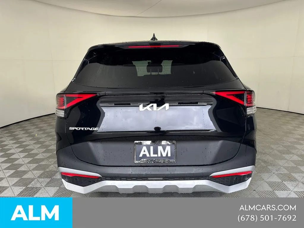 2025 Kia Sportage LX - Photo 8