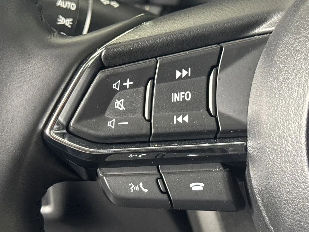 2023 Mazda CX-5 S Preferred package - Photo 25