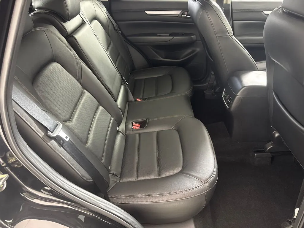 2023 Mazda CX-5 S Preferred package - Photo 16
