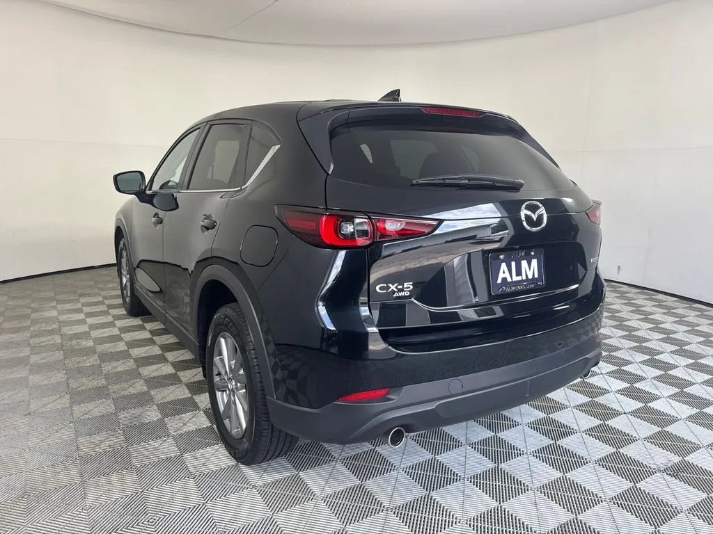 2023 Mazda CX-5 S Preferred package - Photo 8