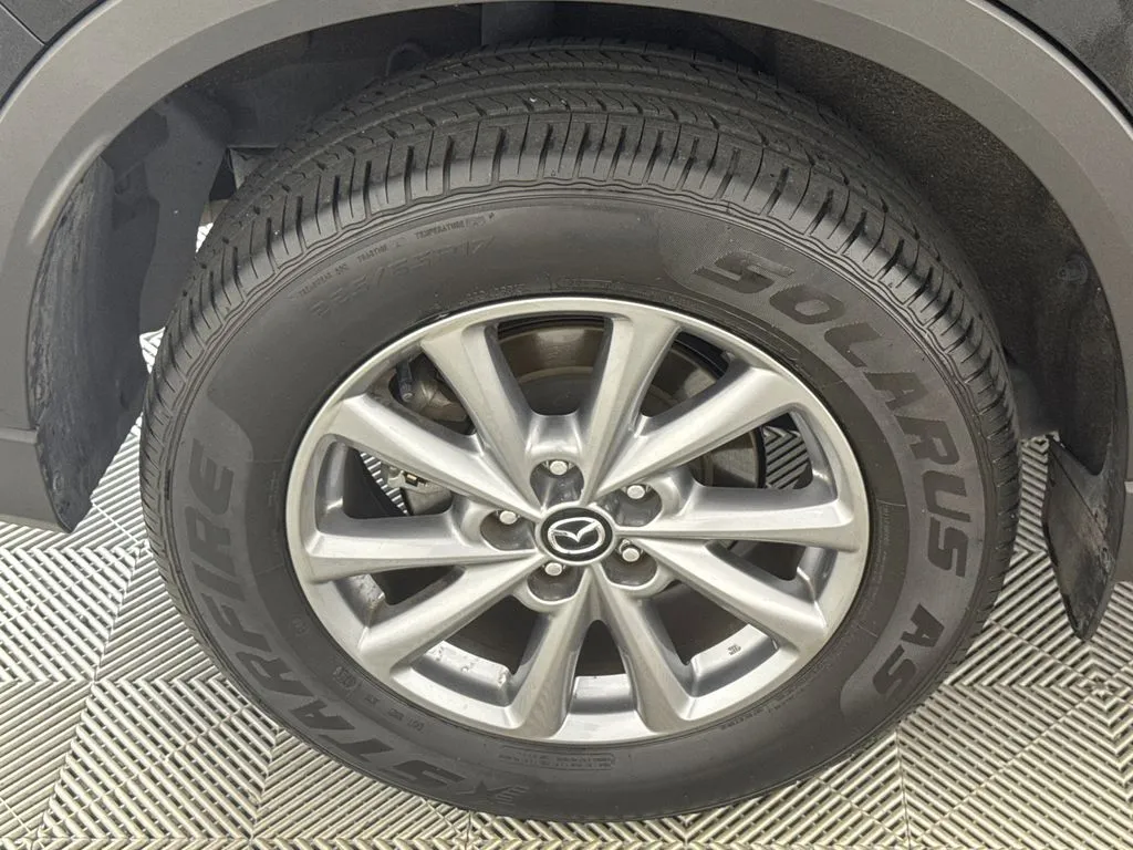 2023 Mazda CX-5 S Preferred package - Photo 18
