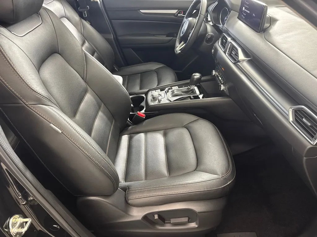 2023 Mazda CX-5 S Preferred package - Photo 14
