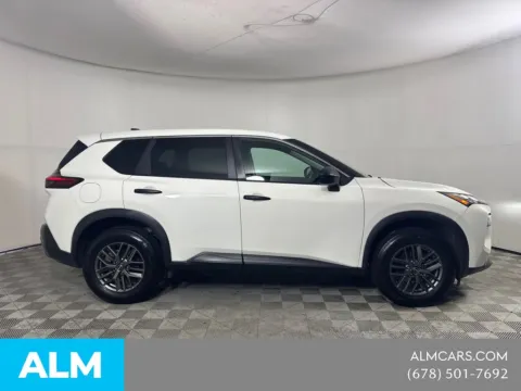 More photos of 2022 Nissan Rogue S at ALM Mazda South, GA