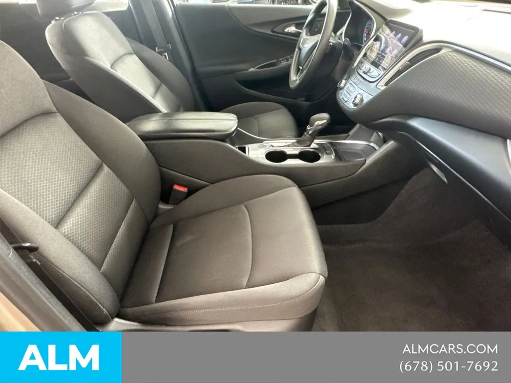 2024 Chevrolet Malibu 1LT - Photo 16