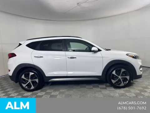 More photos of 2017 Hyundai Tucson Limited at ALM Mazda South, GA