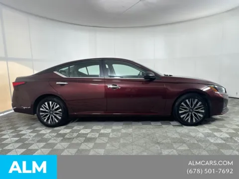 More photos of 2025 Nissan Altima 2.5 SV at ALM Mazda South, GA