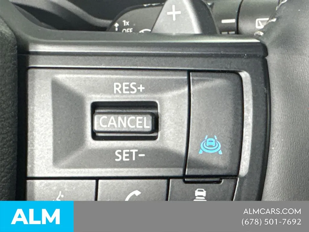2025 Nissan Rogue SV - Photo 28