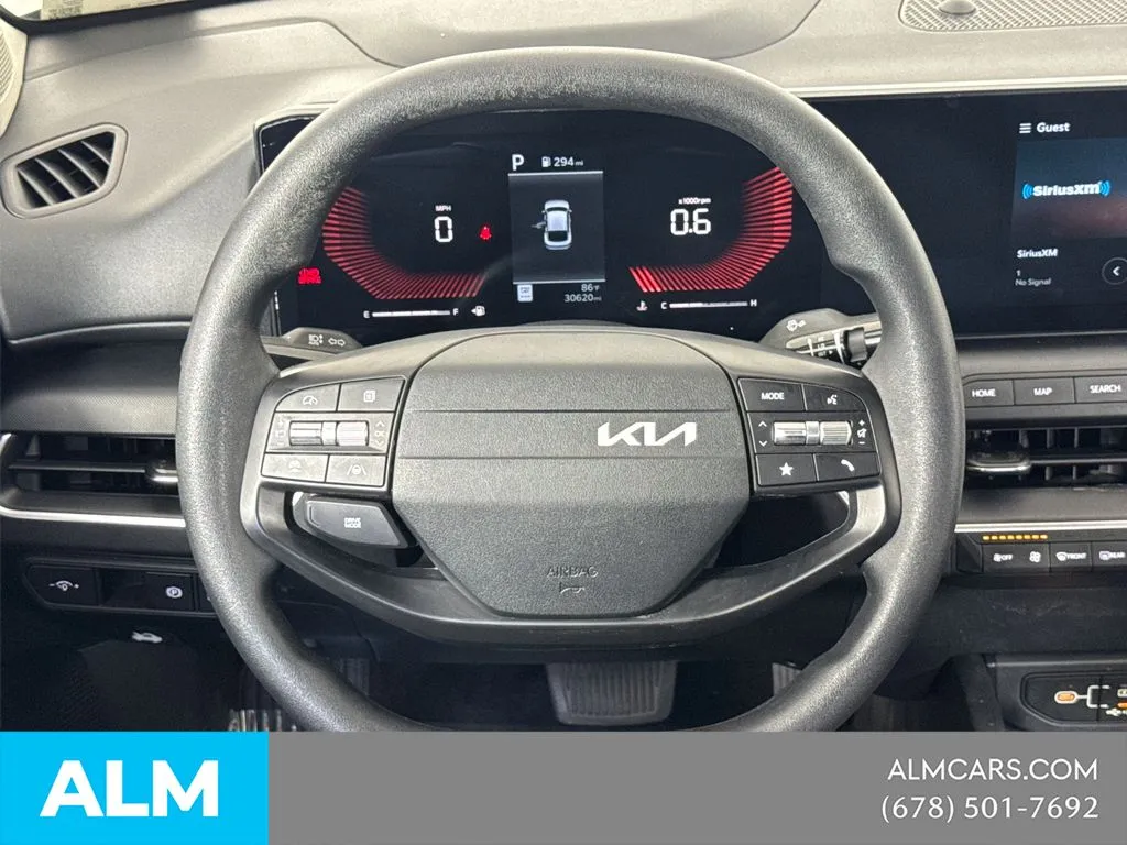 2025 Kia K4 LXS - Photo 26