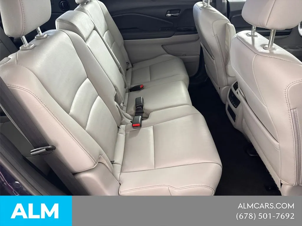 2022 Honda Pilot EX-L - Photo 19