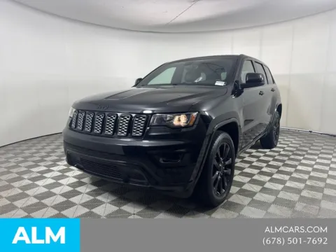 Black 2017 Jeep Grand Cherokee Altitude for sale in Morrow, GA