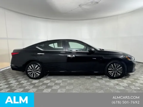 More photos of 2025 Nissan Altima 2.5 SV at ALM Mazda South, GA