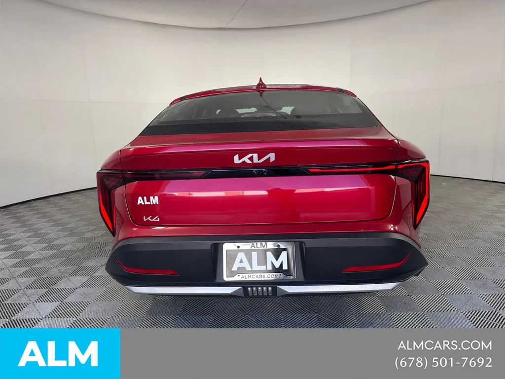 2025 Kia K4 LXS - Photo 7