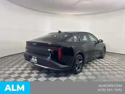 More photos of 2025 Kia K4 LXS at ALM Mazda South, GA