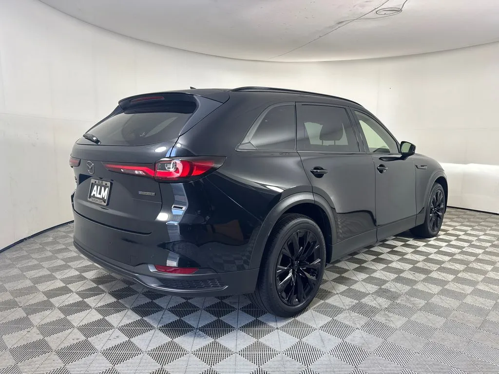 2026 Mazda CX-90 Premium Package - Photo 6