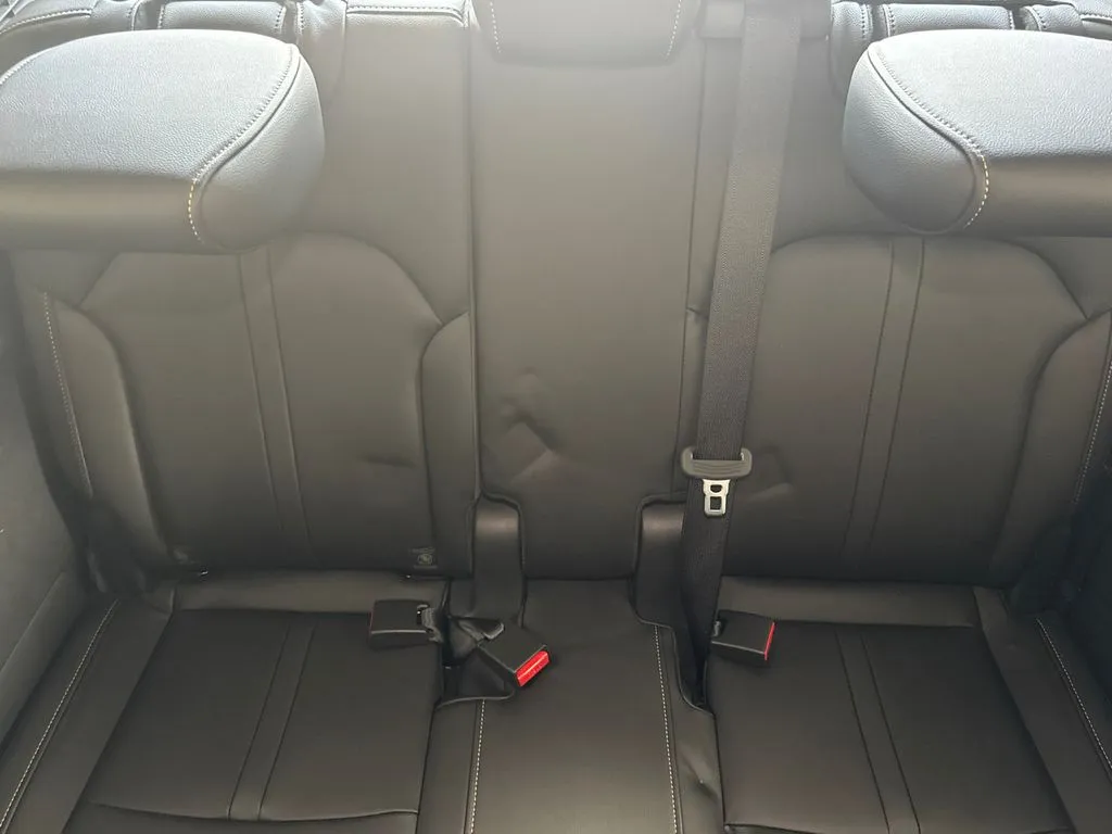 2026 Mazda CX-90 Premium Package - Photo 23