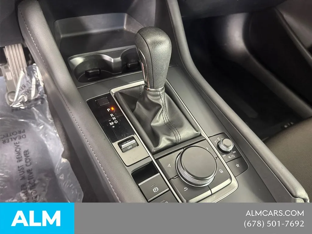 2024 Mazda Mazda3 S - Photo 32