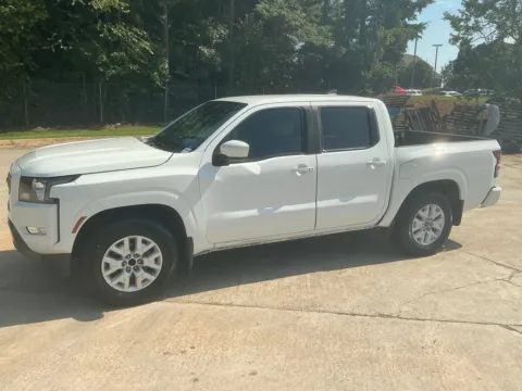 Photos of 2023 Nissan Frontier SV for sale in Morrow, GA at ALM Mazda South