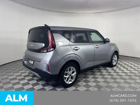 More photos of 2025 Kia Soul LX at ALM Mazda South, GA