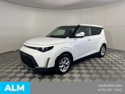 White 2025 Kia Soul LX for sale in Morrow, GA