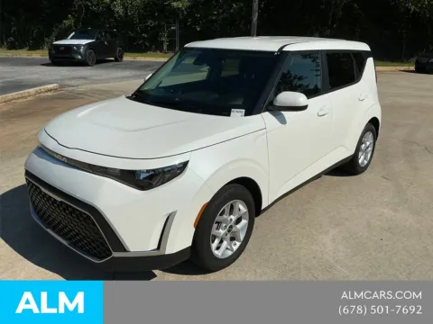 White 2025 Kia Soul LX for sale in Morrow, GA