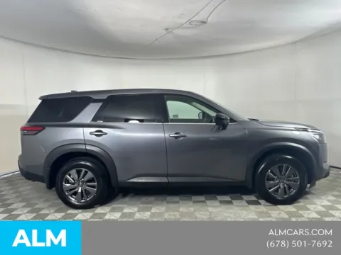 More photos of 2025 Nissan Pathfinder S at ALM Mazda South, GA