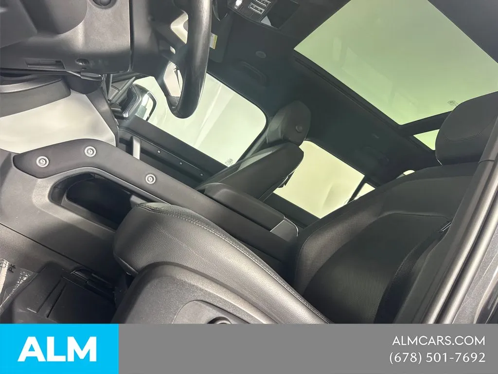2023 Land Rover Defender X-Dynamic SE - Photo 33