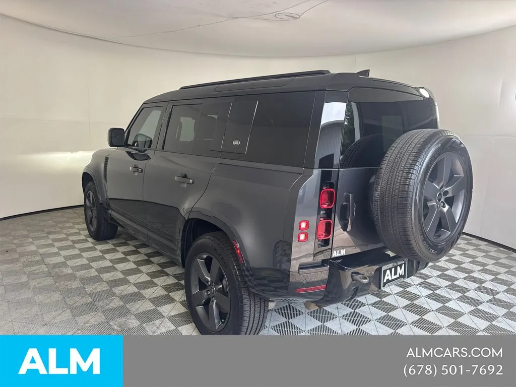 2023 Land Rover Defender X-Dynamic SE - Photo 8